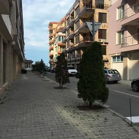 Milos Апартаменты Поморие